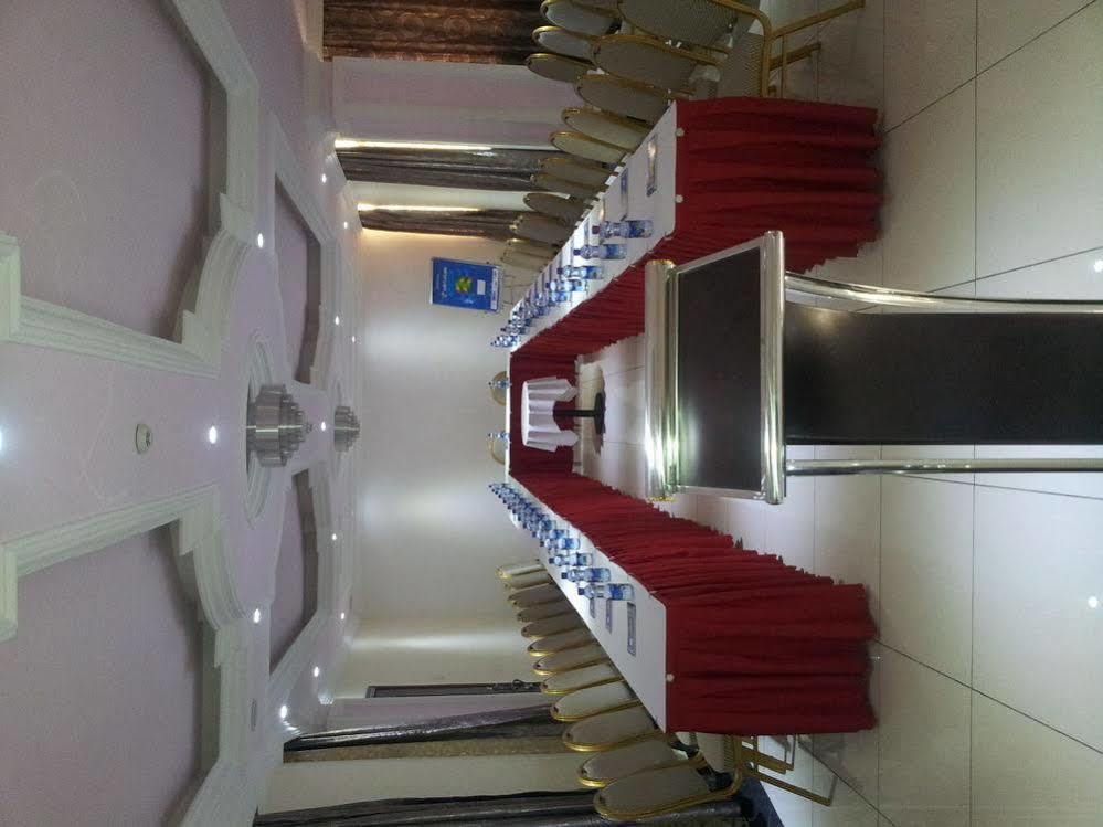 אדיס אבבה Bole Skygate Hotel מראה חיצוני תמונה